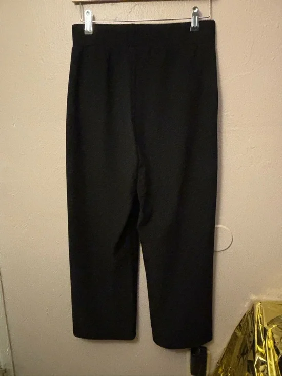 High-Waist NWOT Black Wide-Leg Pants with Gold Accent 🆕 - Picture 4 of 5